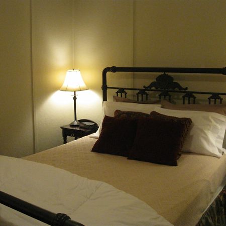 The Forest Queen Hotel Крестед-Бьютт Экстерьер фото